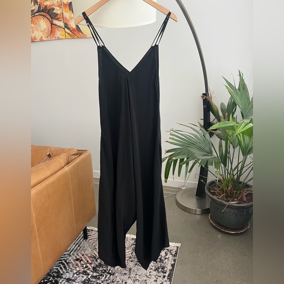 Rujuta Sheth Wide Leg Harem Jumper - Picture 6 of 7